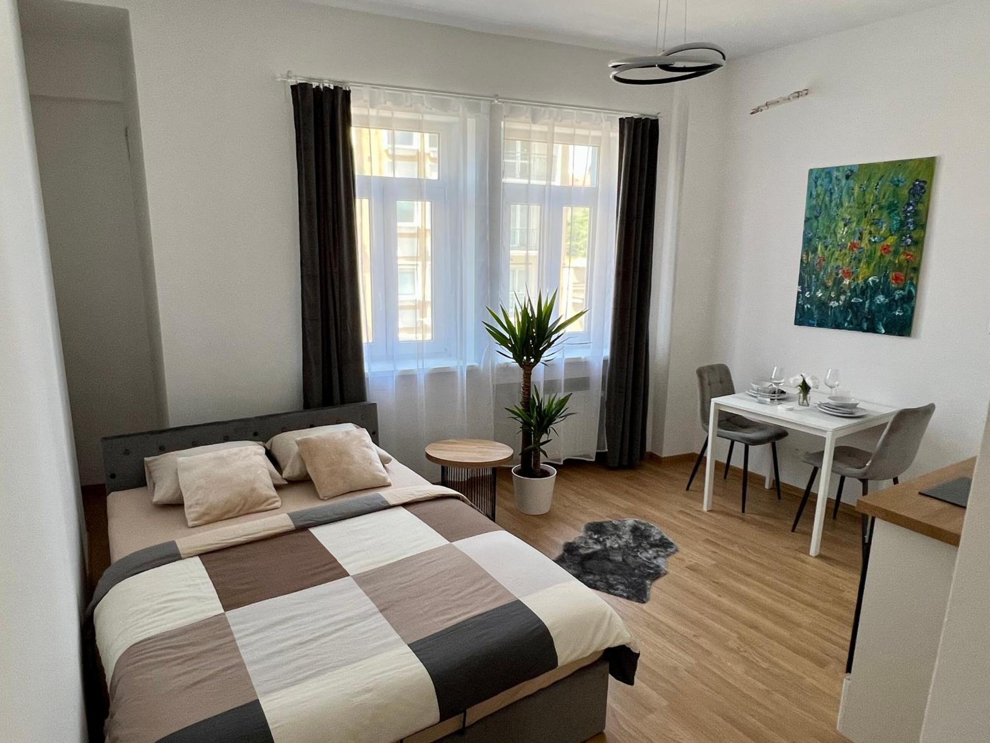 New Cozy In Old Town * Pozsony